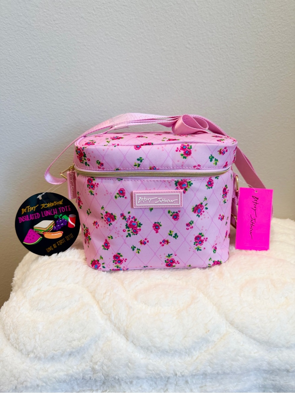 Betsey Johnson Pink Floral Quilted Insulated Lunch Tote